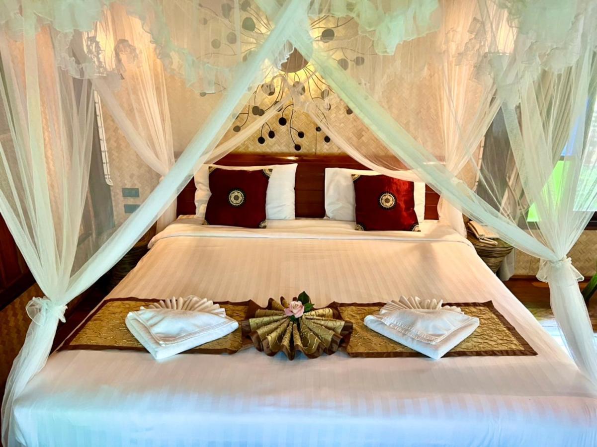 Bora Bora Villa Phuket Chalong Εξωτερικό φωτογραφία